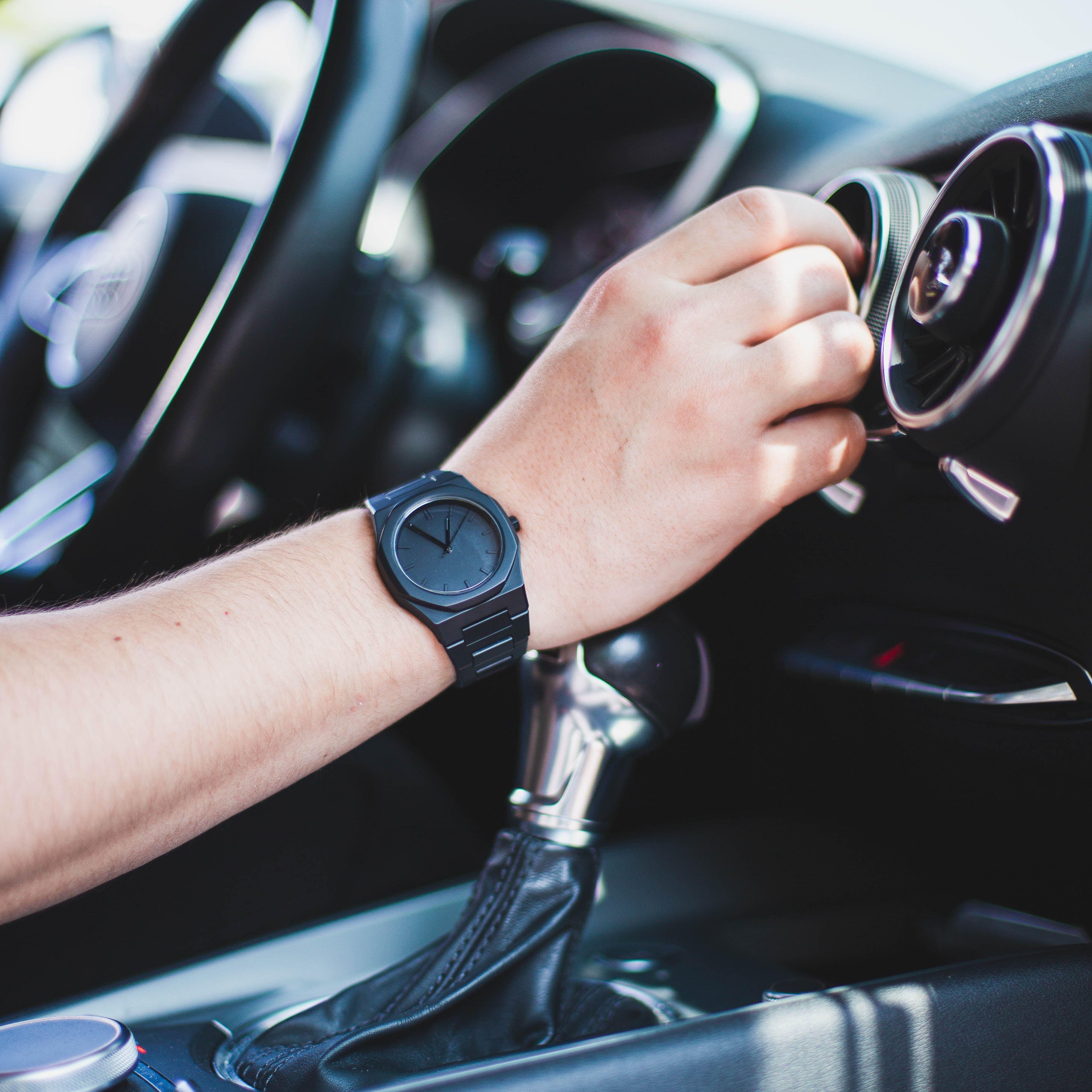 MontreBoreal Phantom Black